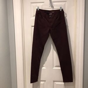 AEO skinny jegging jeans burgundy maroon SZ 4